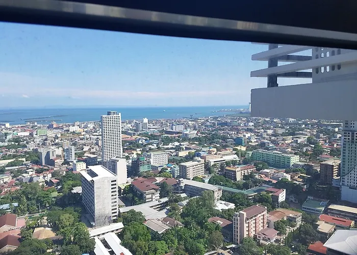 Kc 5 At Horizon 101 * Cebu